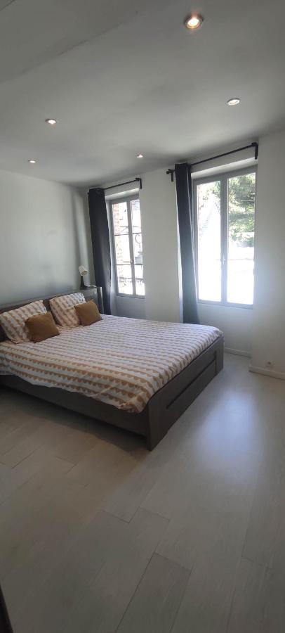 Aubigny Appartement Centre Ville 1E Etage Exterior photo